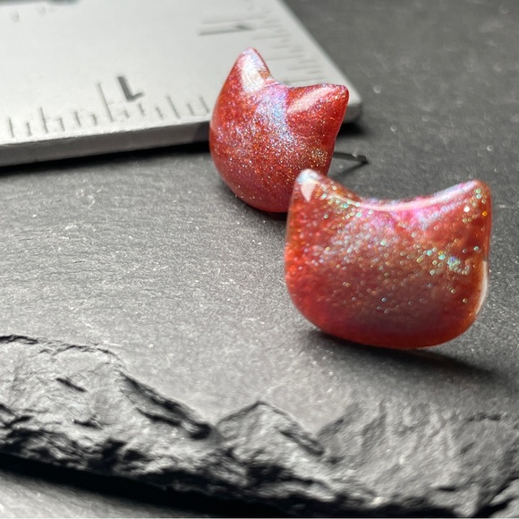 Stud Earrings Sparkly Glitter Cat Stud Hand Poured Resin 
Post Earrings - Picture 7 of 10